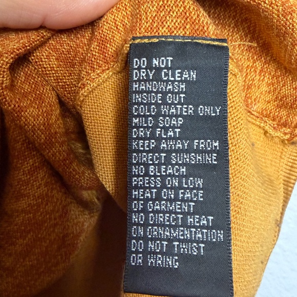 Vintage Michael Simon Golden Long Sleeve Top Eagle Design Silk Cotton Small - Picture 9 of 9